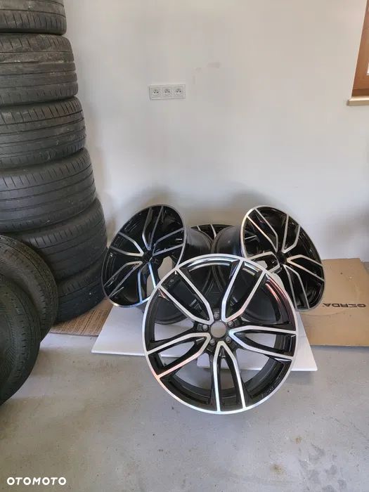 Alufelgi Mercedes GLS NOWE 11,5x23 ET 47 AMG - 2