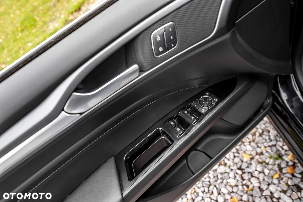 Ford Mondeo Turnier 2.0 TDCi Start-Stopp Titanium - 25