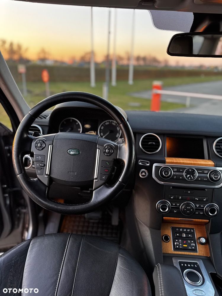 Land Rover Discovery 3.0 TD V6 HSE - 11