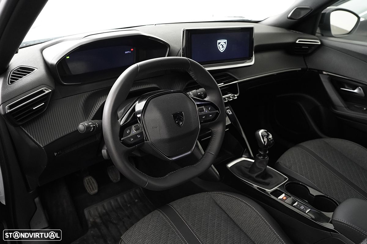 Peugeot 2008 1.2 PureTech Allure - 7