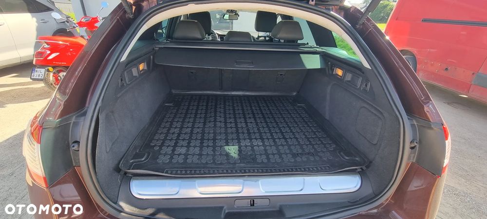 Peugeot 508 RXH 2.0 HDi HYbrid4 - 12