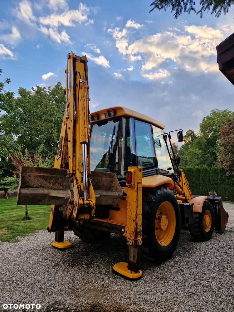 JCB 3CX - 4