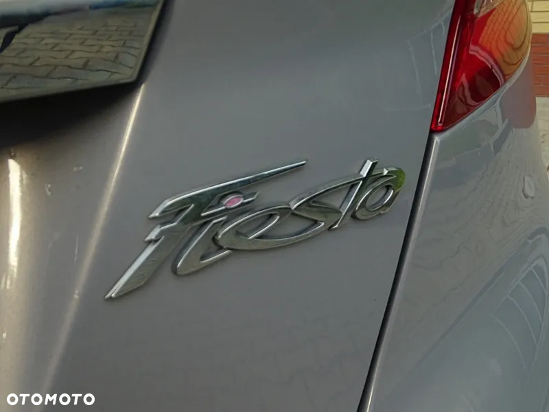 Ford Fiesta 1.25 Titanium X - 20