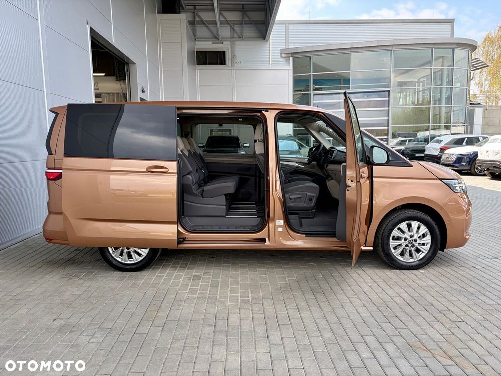 Volkswagen Multivan - 9