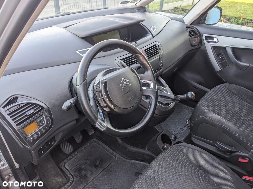Citroën C4 Picasso 1.8i SX - 11