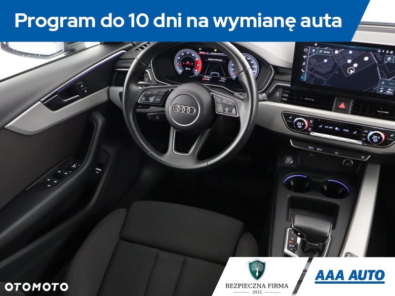 Audi A4 Limousine - 9
