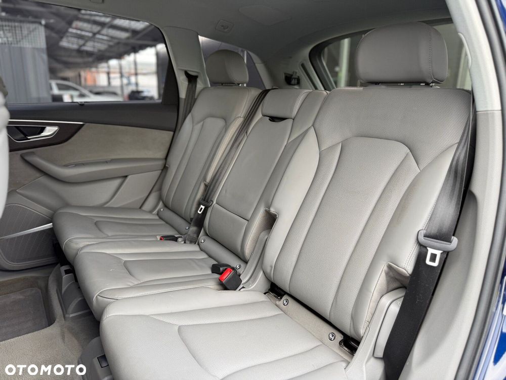 Audi Q7 - 14