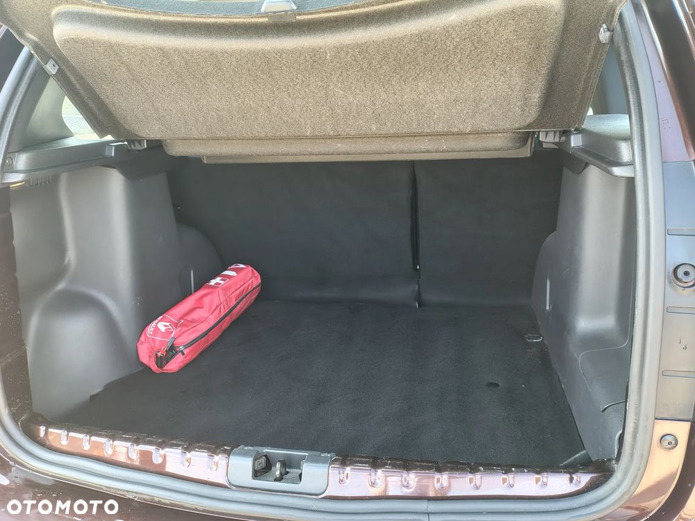 Dacia Duster 1.6 SCe Laureate S&S - 20