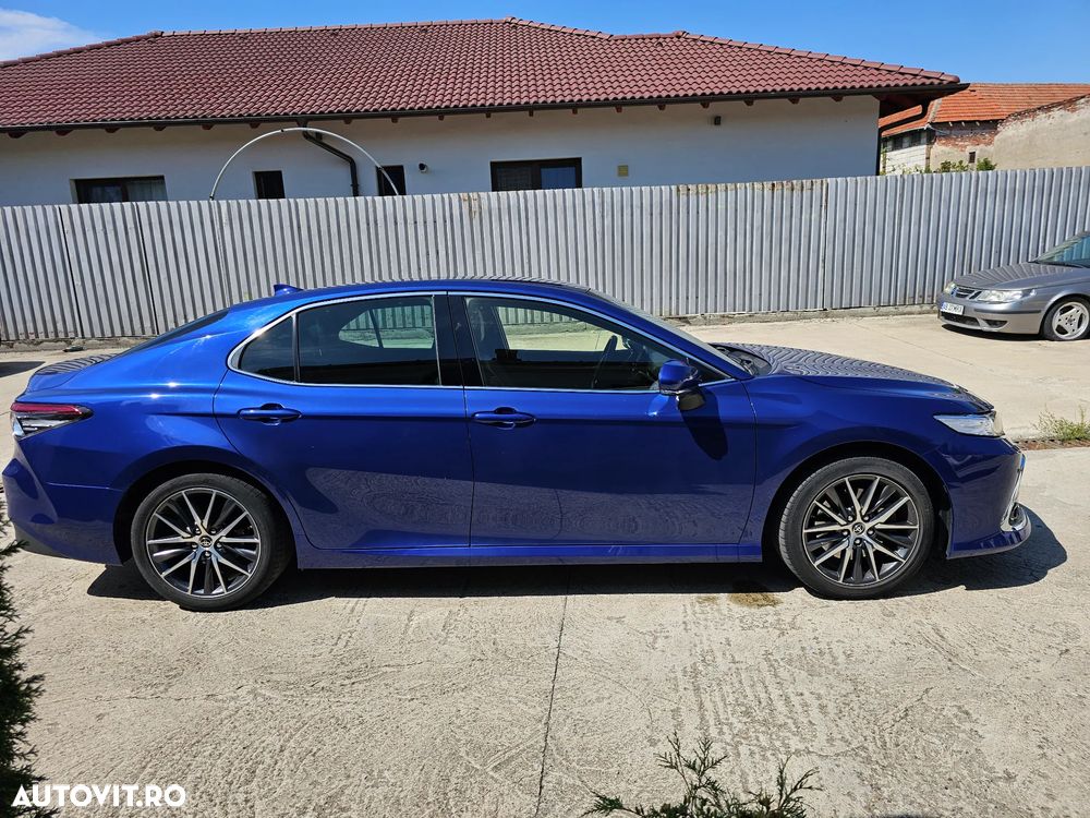 Toyota Camry 2.5 Hybrid Exclusive - 8