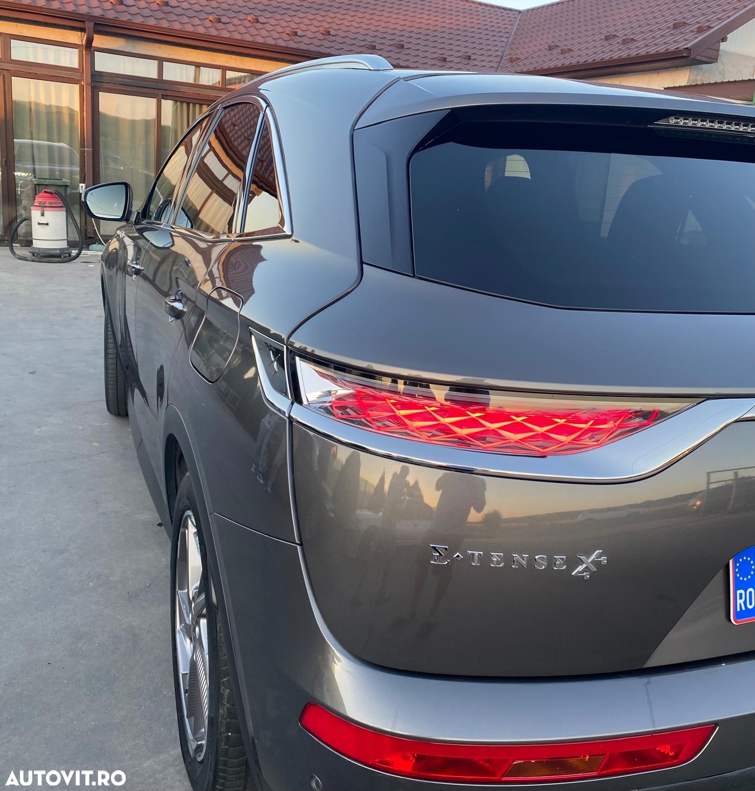 Citroën DS7 - 7