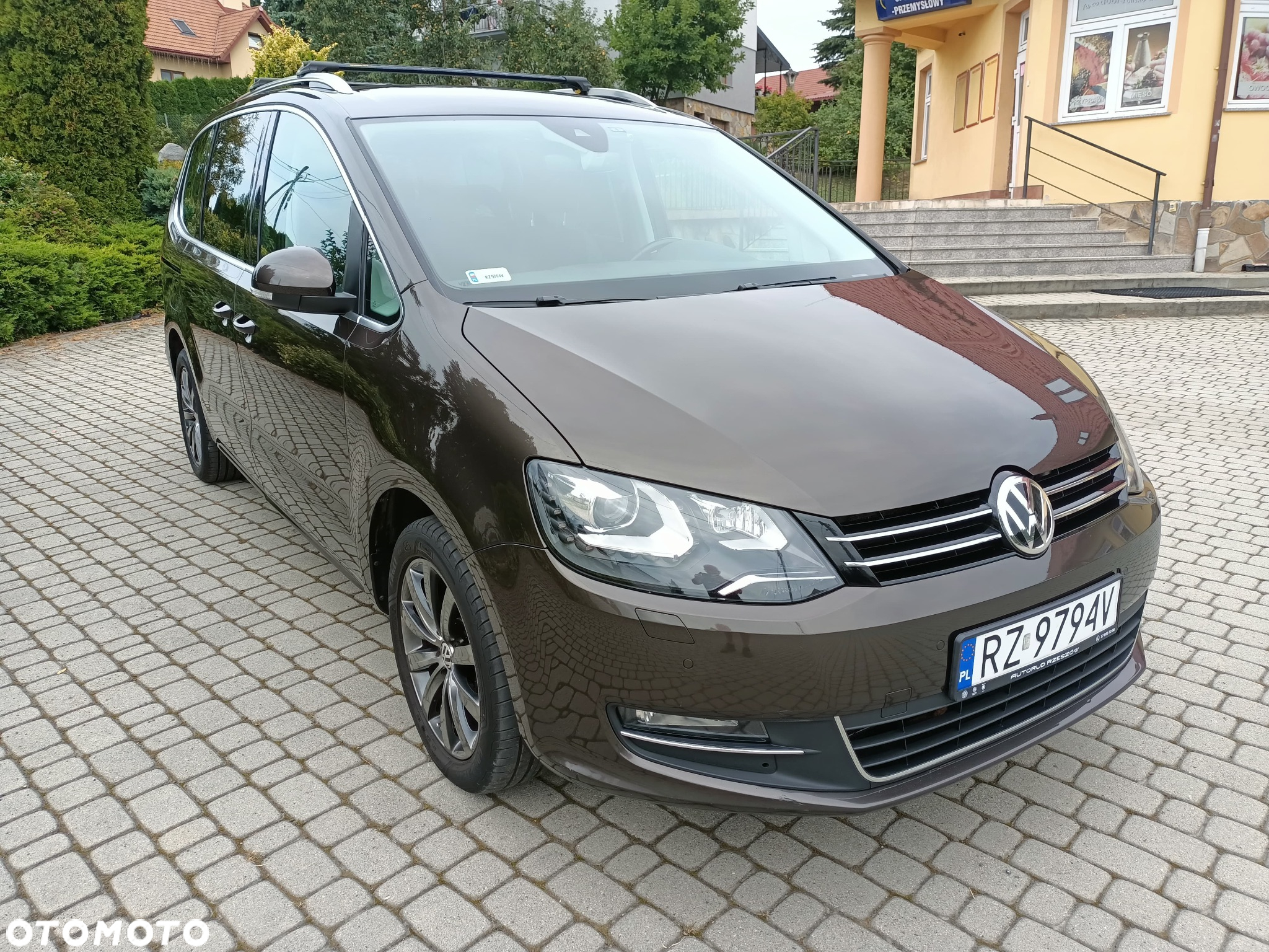 Volkswagen Sharan 2.0 TDI 4Mot Highline DSG - 9