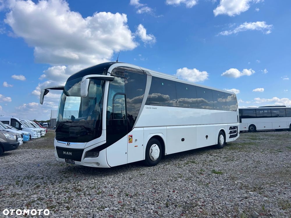 MAN Lion's Coach - 12