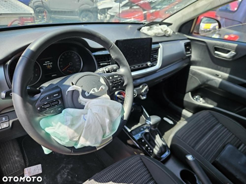 Kia Stonic 1.0 T-GDI OPF Mild Hybrid DCT7 Platinum - 7