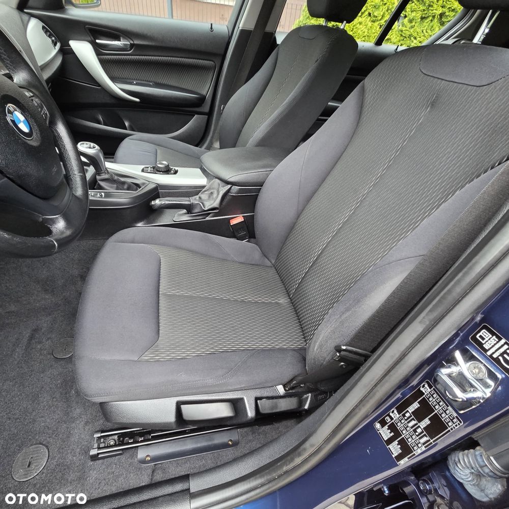 BMW Seria 1 116d DPF - 12
