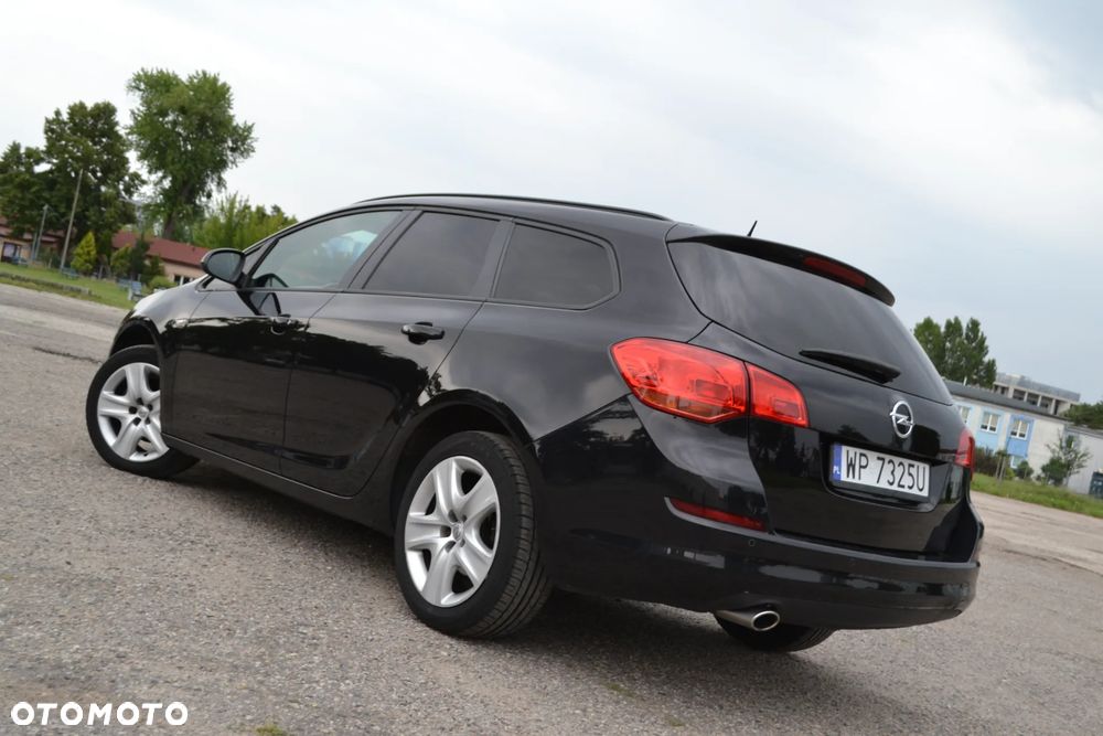 Opel Astra 1.4 Turbo - 5
