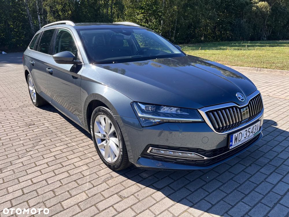 Skoda Superb 2.0 TDI SCR Style DSG - 2