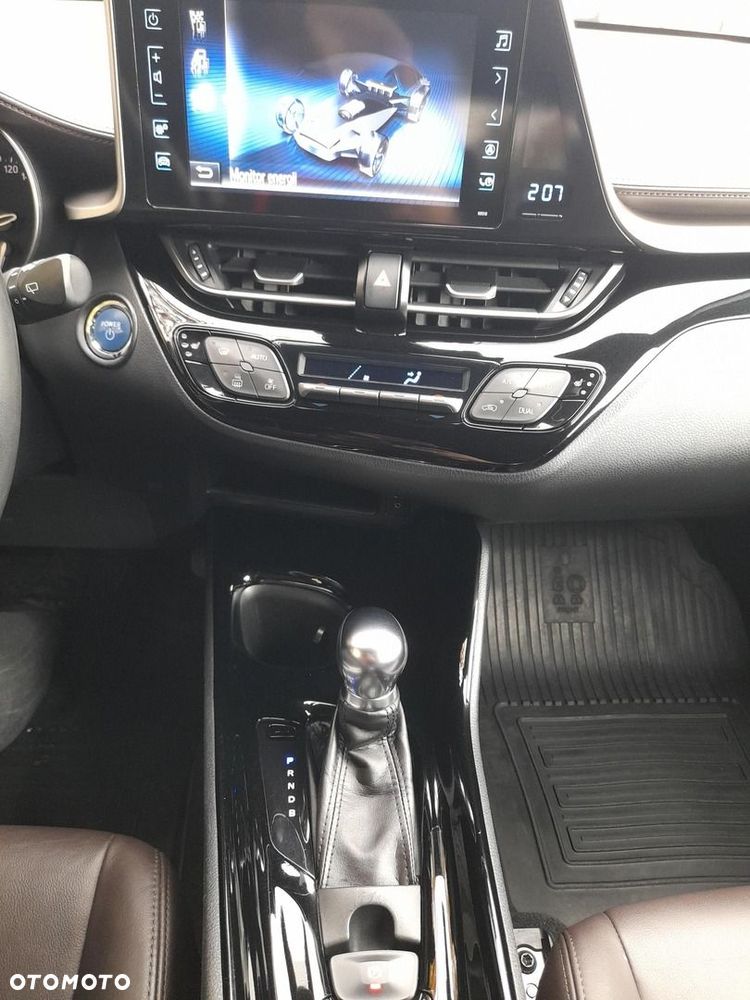 Toyota C-HR 1.8 Hybrid Prestige - 19