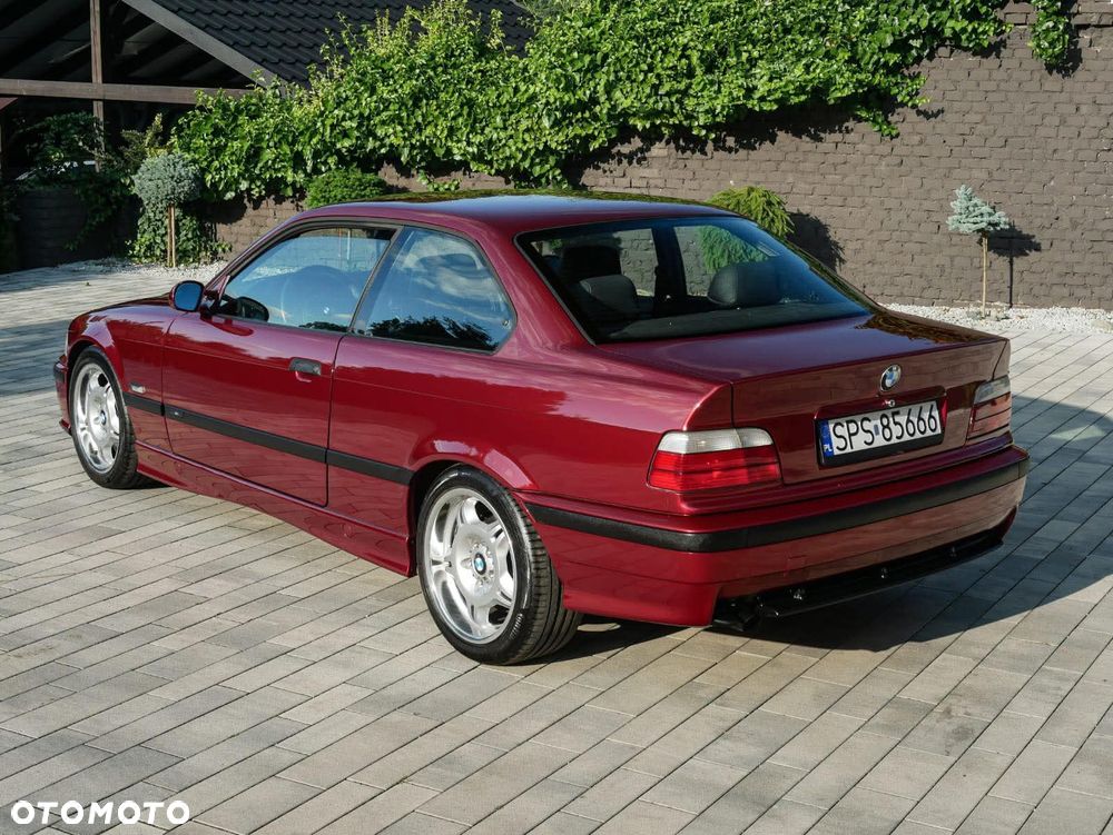 BMW Seria 3 - 1