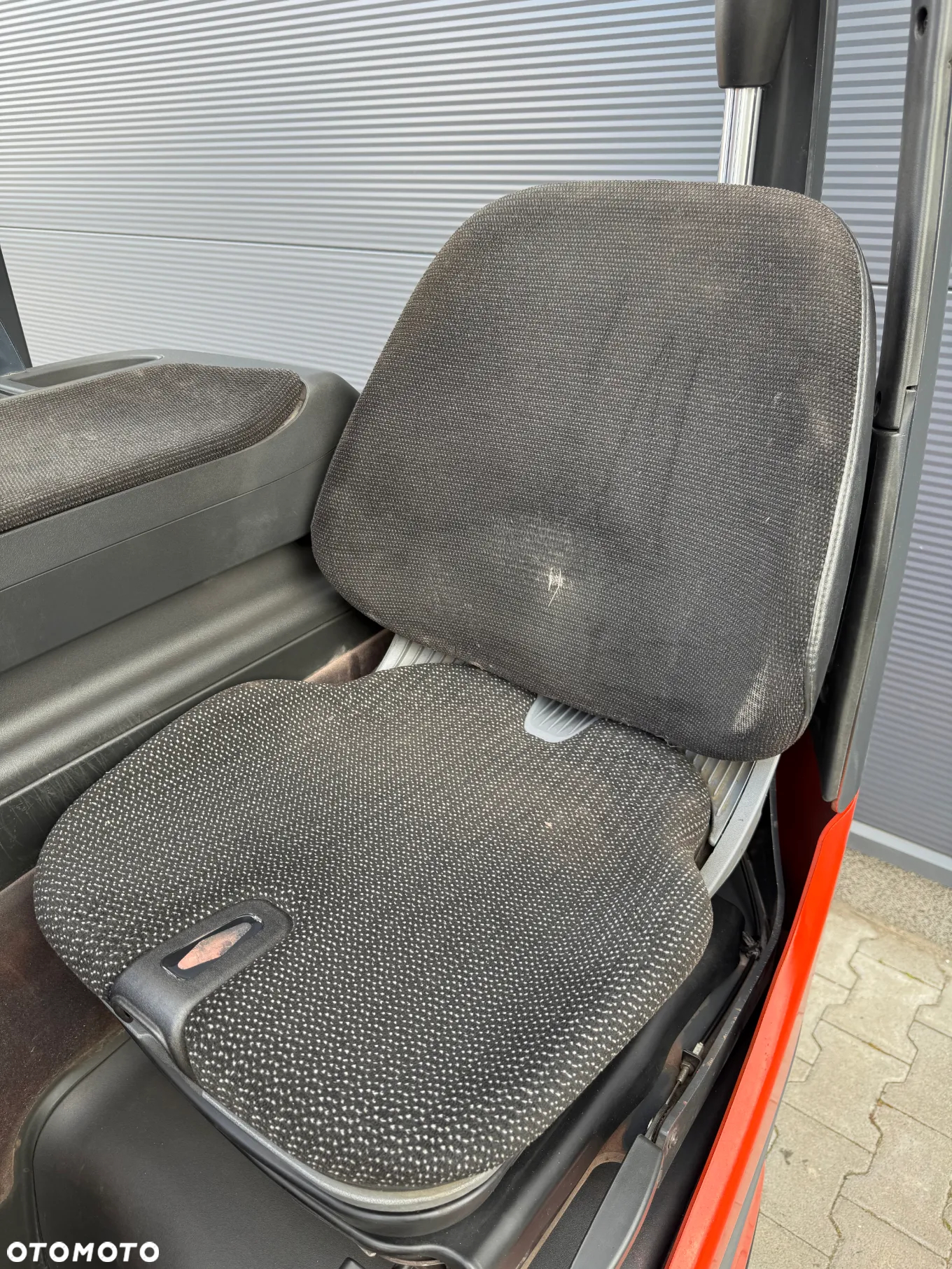 Linde R14-01 - 9