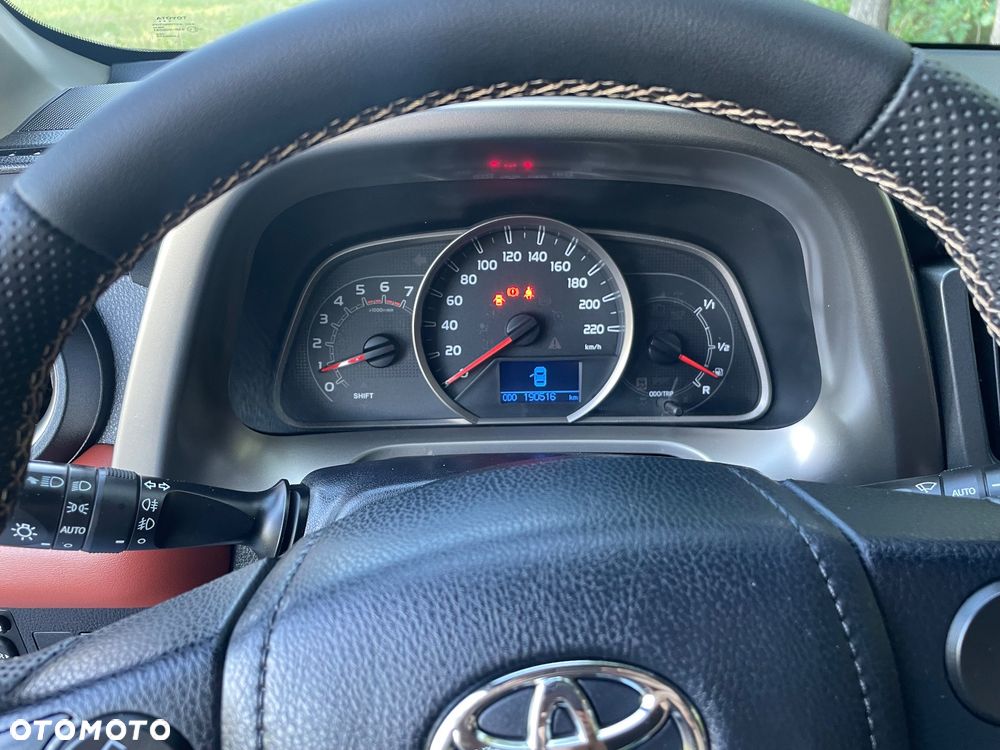 Toyota RAV4 2.0 D-4D Premium - 14