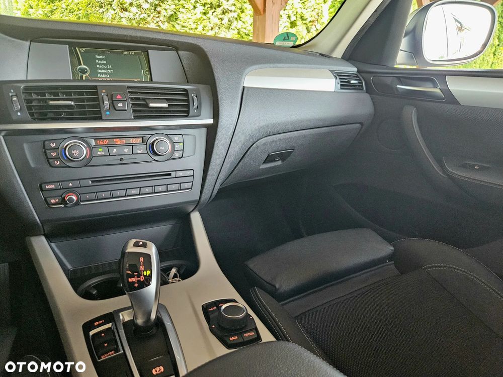 BMW X3 xDrive20d - 21