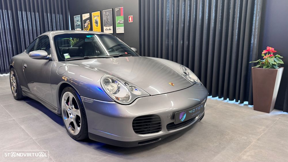 Porsche 911 (996) Carrera 4S - 10