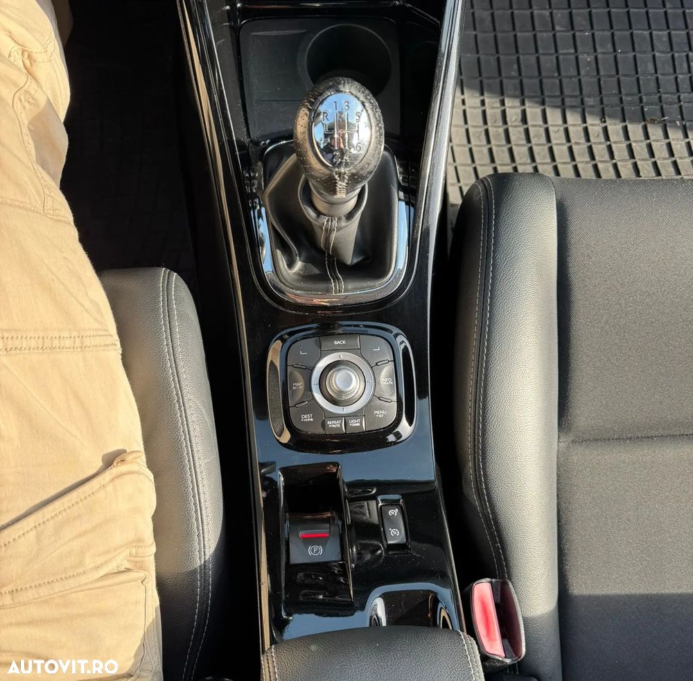 Renault Megane ENERGY dCi 110 Start & Stop Bose Edition - 13