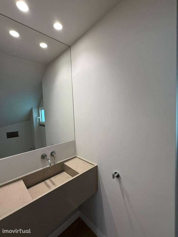 Moradia T2 com terraço, Cascais - Grande imagem: 5/12