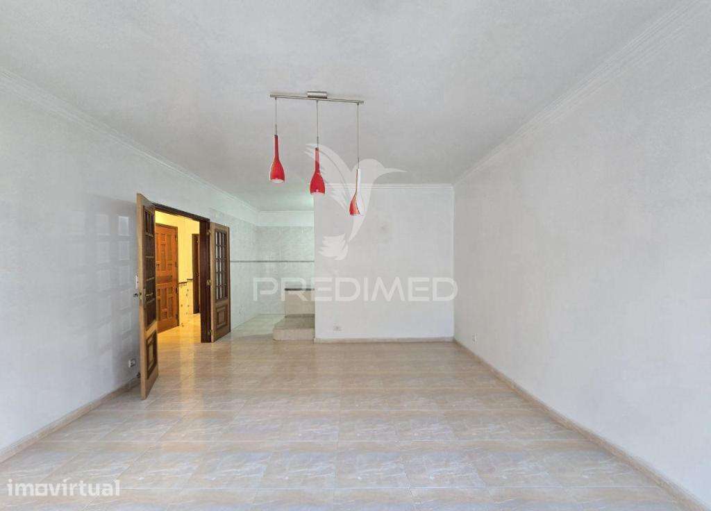 Apartamento T2, na Tapada das Mercês - Mem Martins - Grande imagem: 3/23