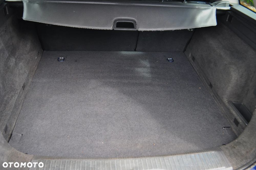 Opel Astra 1.4 NJoy - 11