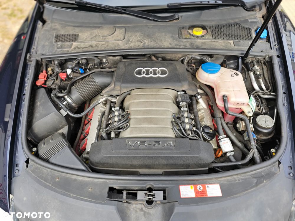 Audi A6 Avant 2.4 Multitronic - 14
