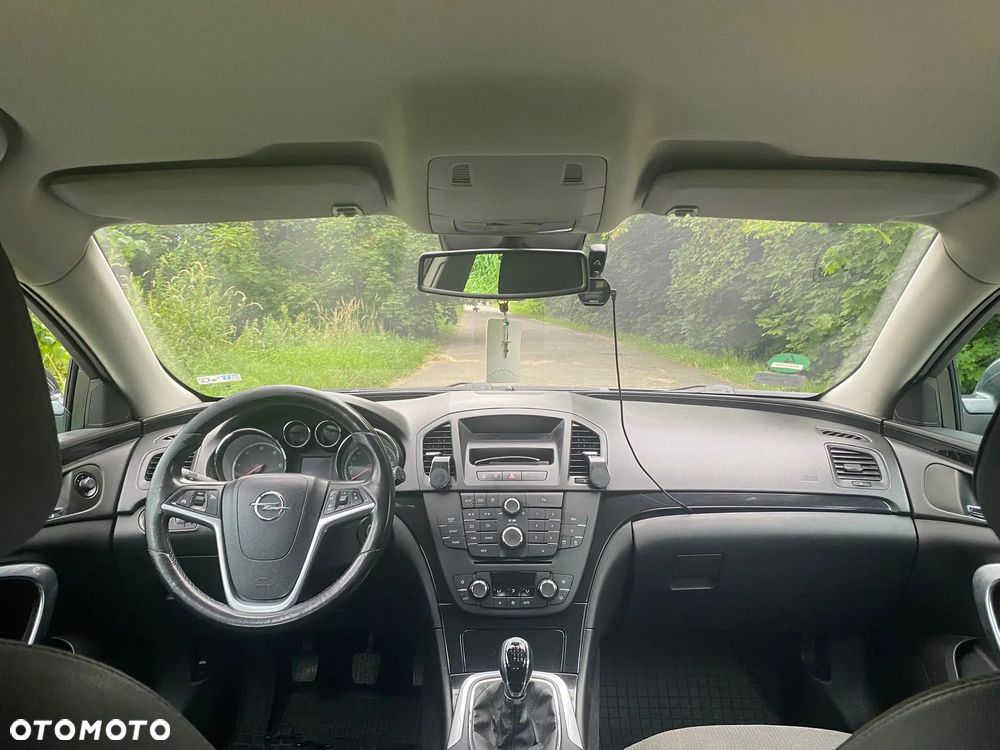 Opel Insignia - 19