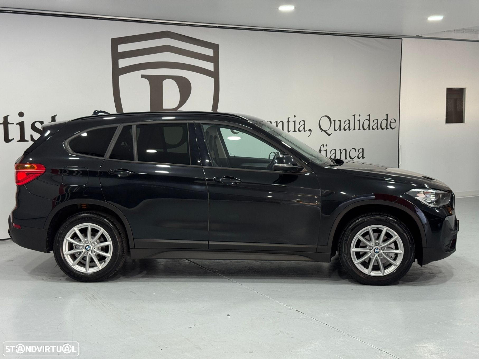 BMW X1 16 d sDrive Advantage - 15