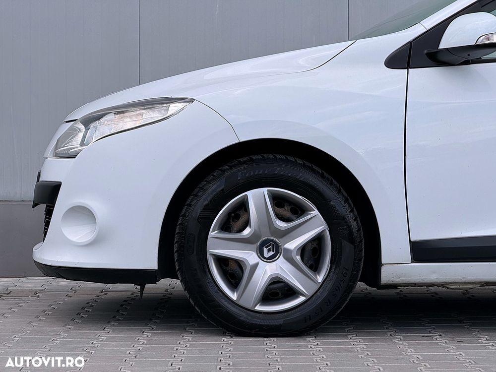 Renault Megane 1.5 dCi Dynamique - 11