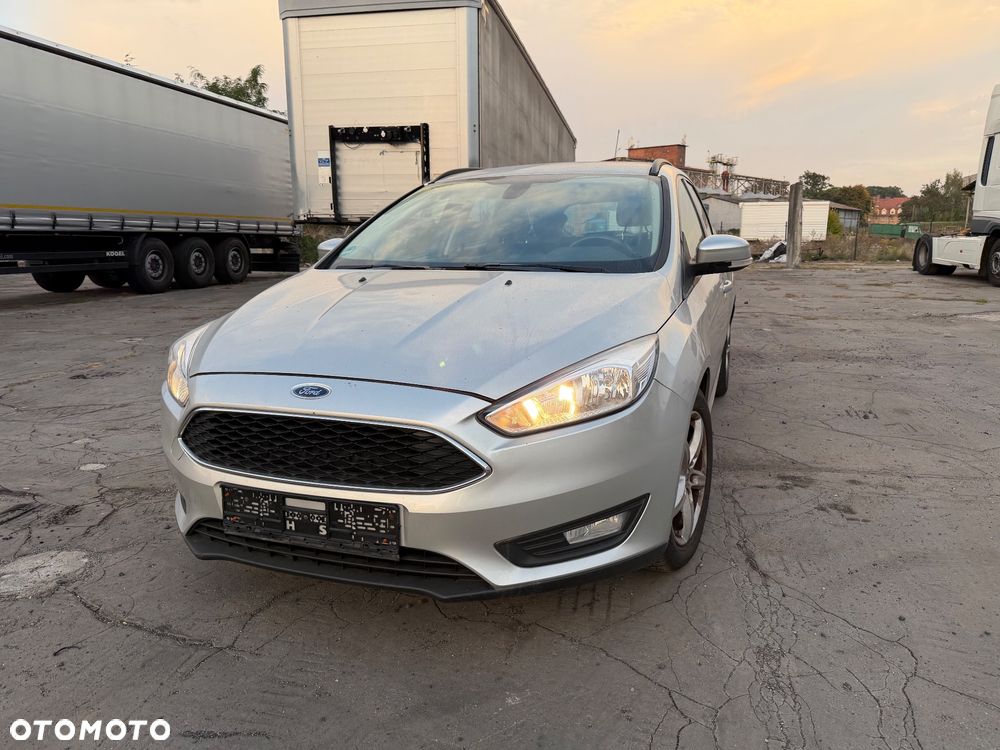 Ford Focus 2014 photo 2