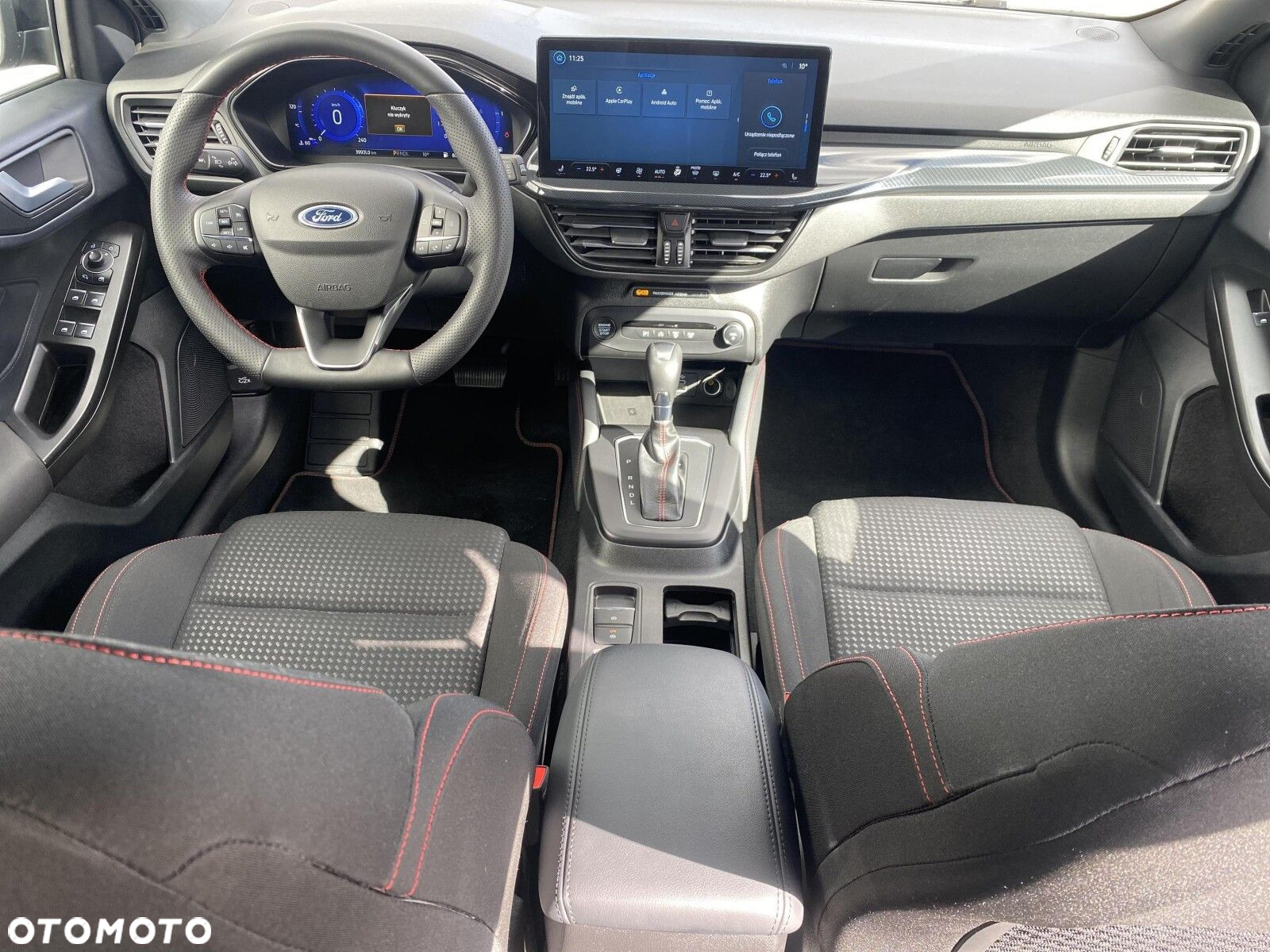 Ford Focus - 27