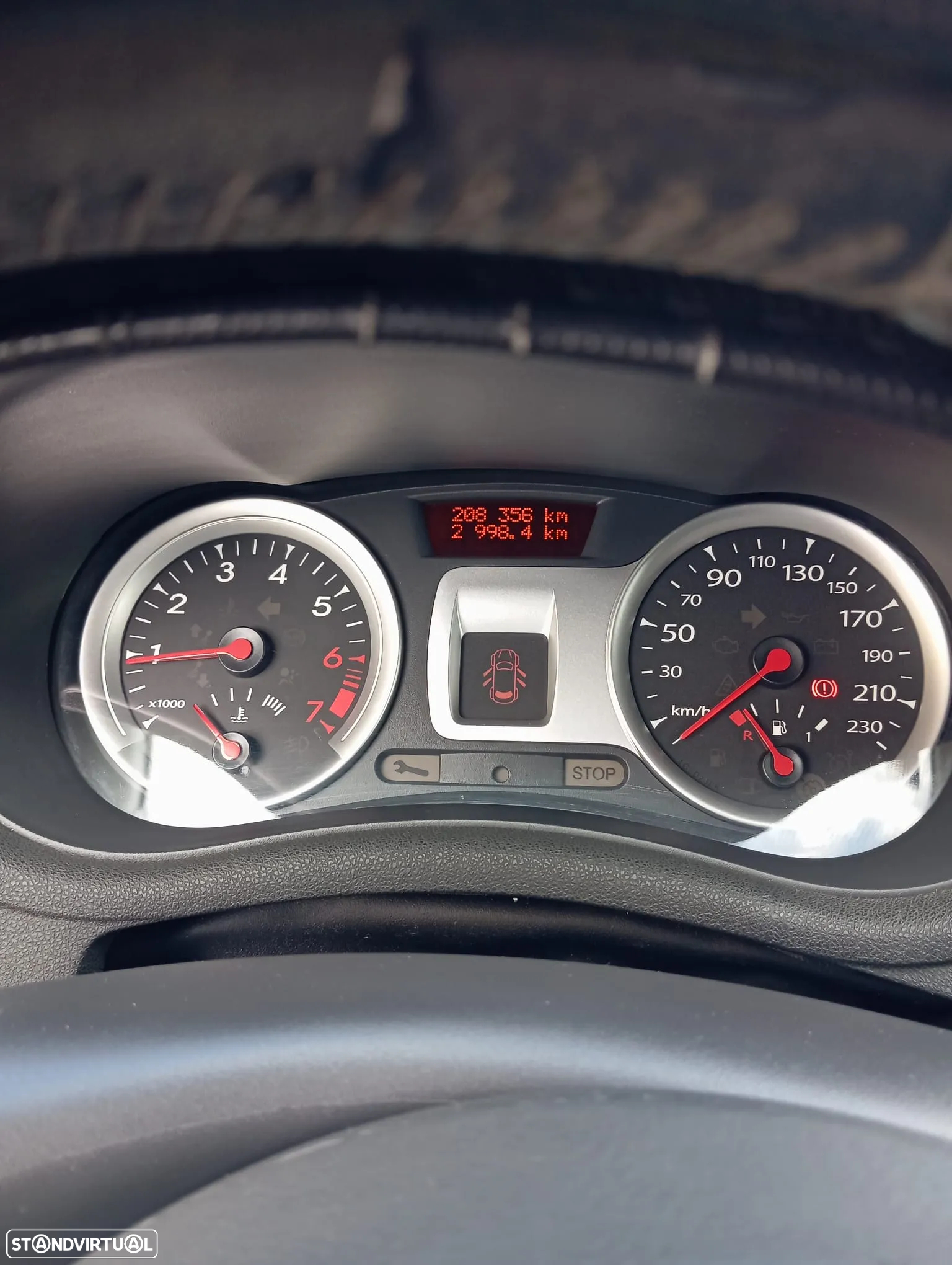 Renault Clio Break 1.2 TCE Dynamique S - 9