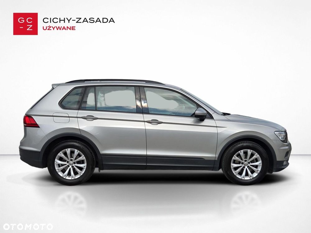 Volkswagen Tiguan - 4