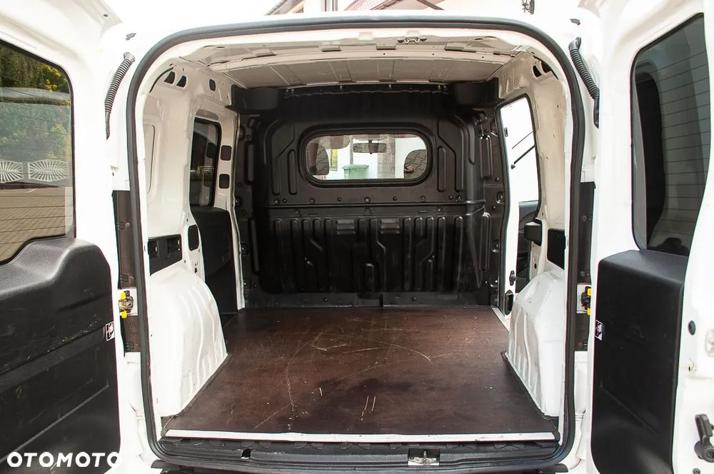 Fiat DOBLO - 28