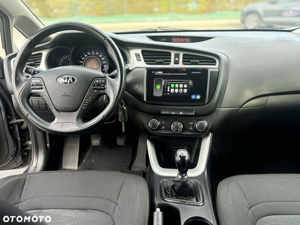 Kia Ceed - 15
