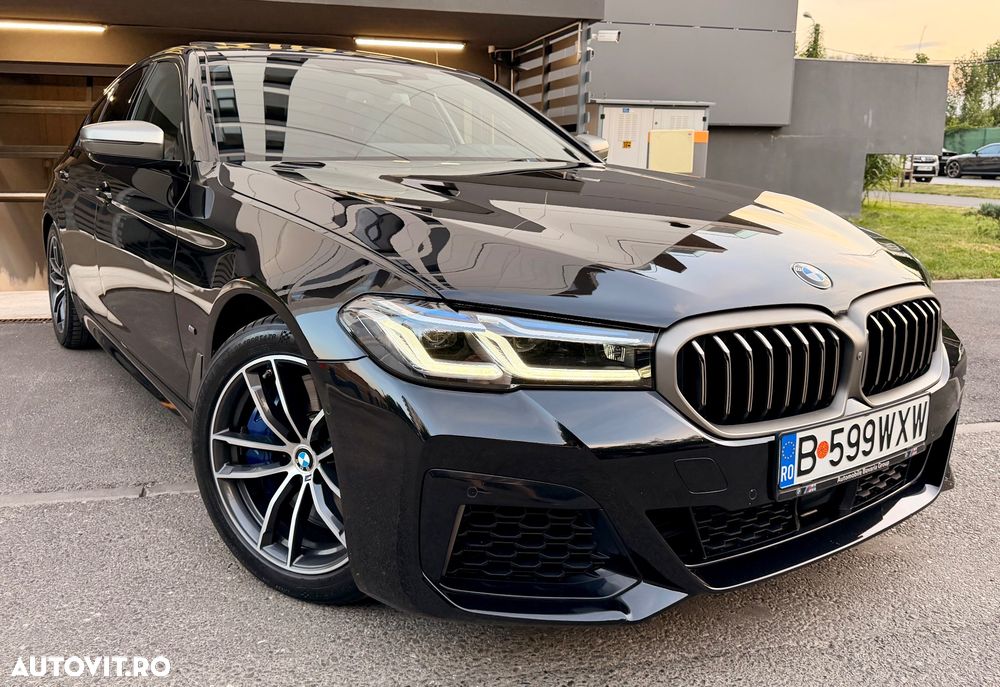 BMW M5 M550i xDrive AT - 1