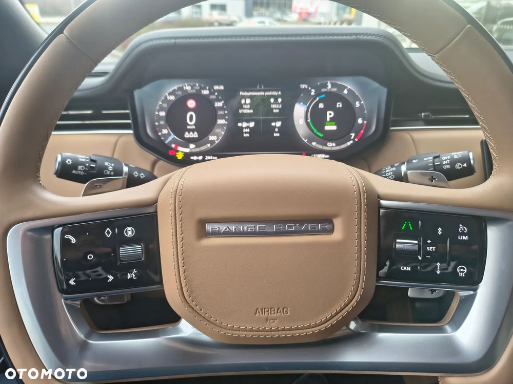 Land Rover Range Rover 3.0 P460e PHEV Autobiography - 17