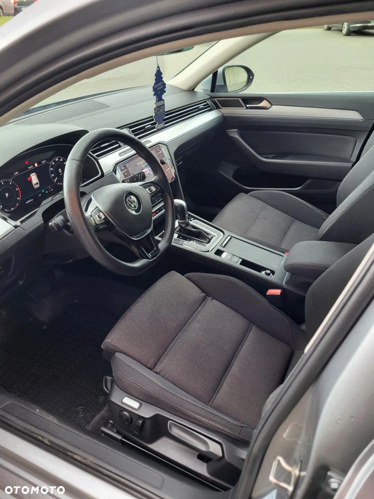 Volkswagen Passat 2.0 TDI BMT Comfortline DSG - 8