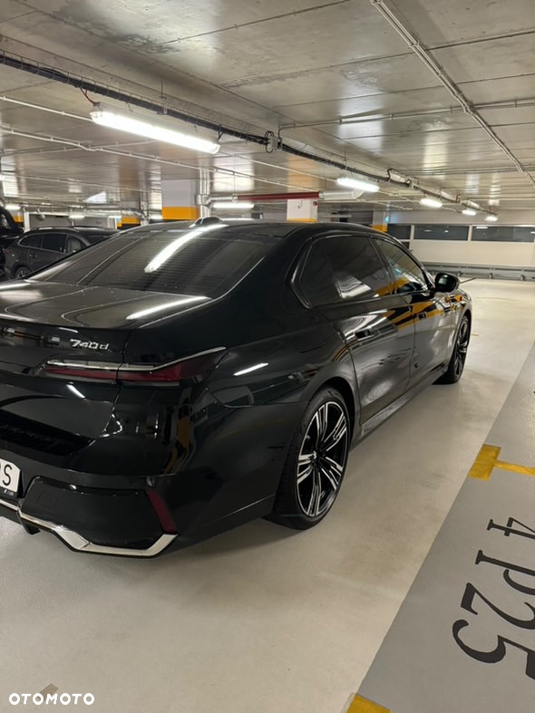 BMW Seria 7 - 10