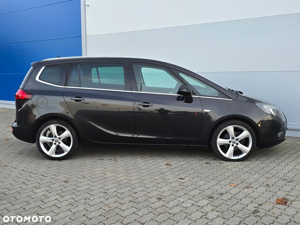 Opel Zafira 2.0 CDTI Cosmo - 35