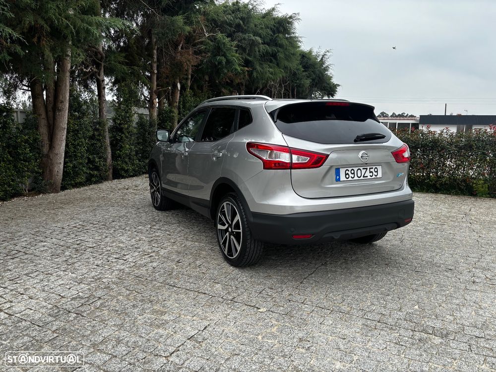 Nissan Qashqai 1.5 dCi Tekna Premium Pele - 2