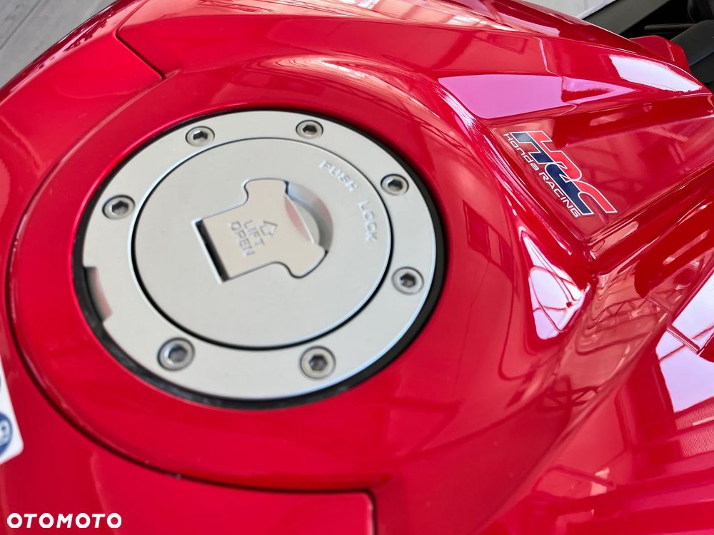 Honda CBR - 10
