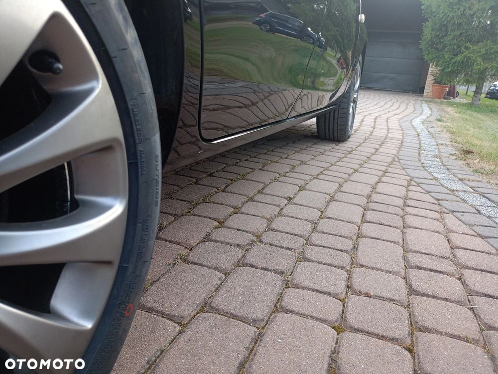 Opel Corsa 1.4 T Cosmo S&S - 17