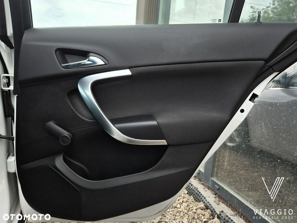 Opel Insignia 2.0 CDTI Sport - 22