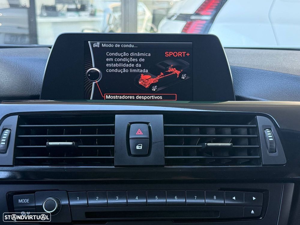 BMW 320 d EfficientDynamics Line Sport - 55